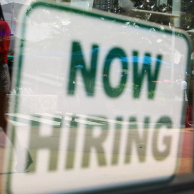 Financial Post : "Stop wasting your time applying for jobs that aren’t right for you"