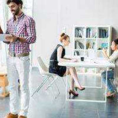 Workopolis : "The first things employers scan for in resumes"